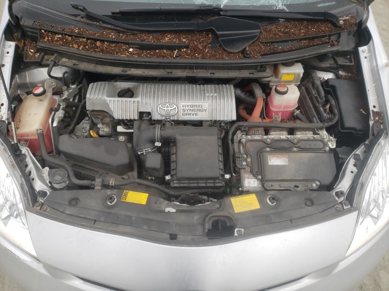 2014 Toyota Prius - Image 11