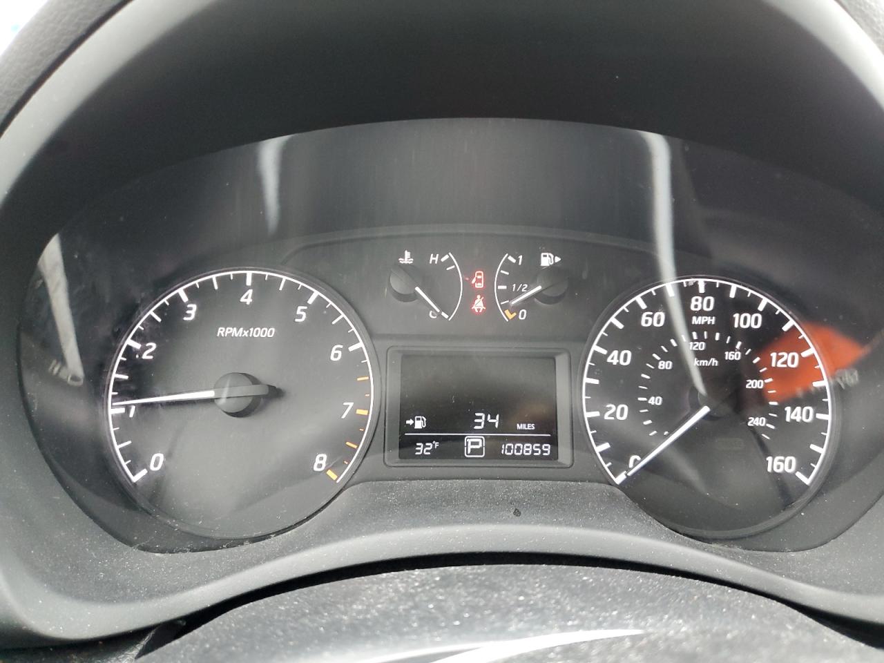 2015 Nissan Sentra - Image 9