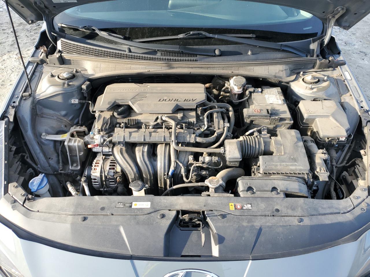 2021 Hyundai Elantra - Image 11