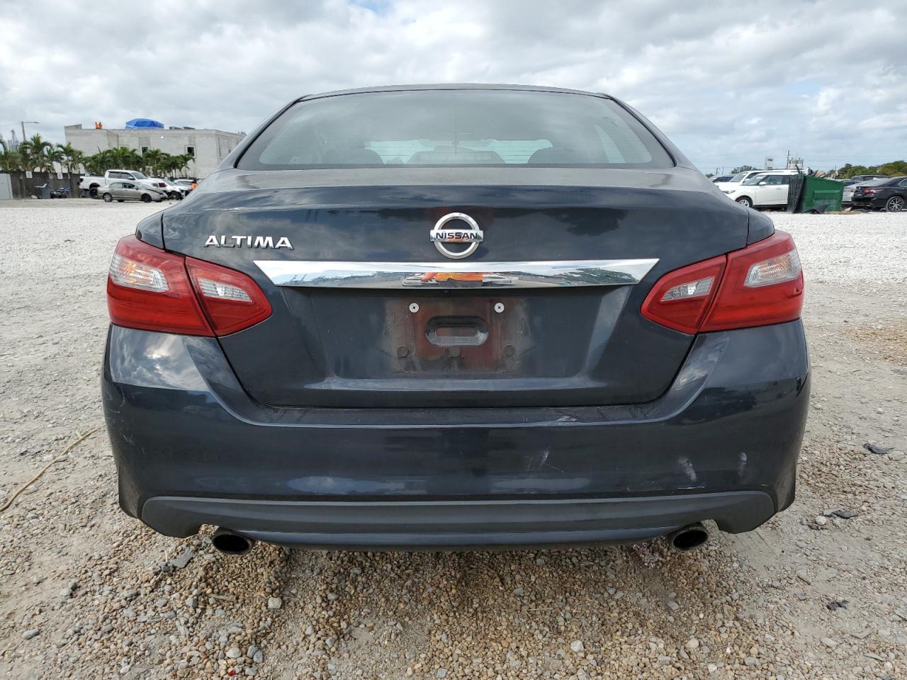 2018 Nissan Altima - Image 6