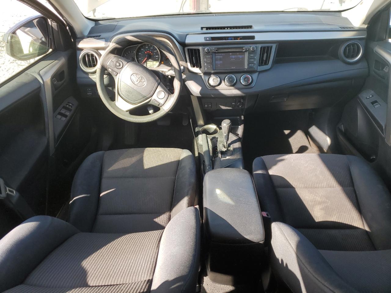 2015 Toyota RAV 4 - Image 8