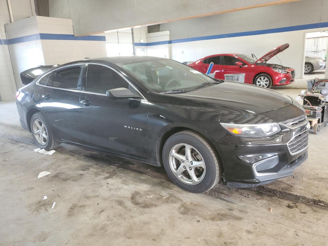 2016 Chevrolet Malibu - Image 4