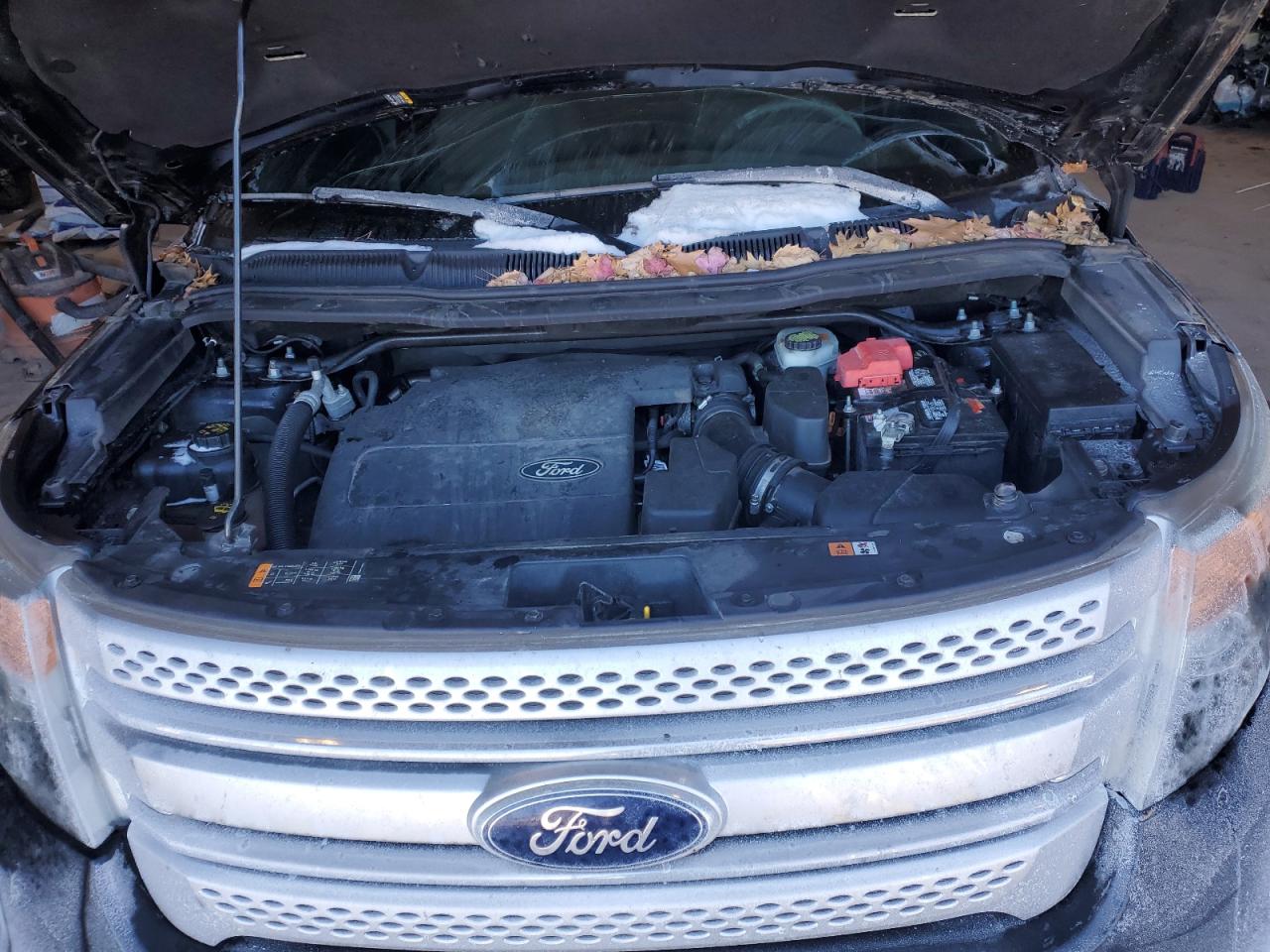 2015 Ford Explorer - Image 12