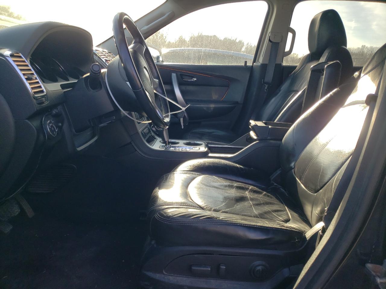 2009 GMC Acadia - Image 7