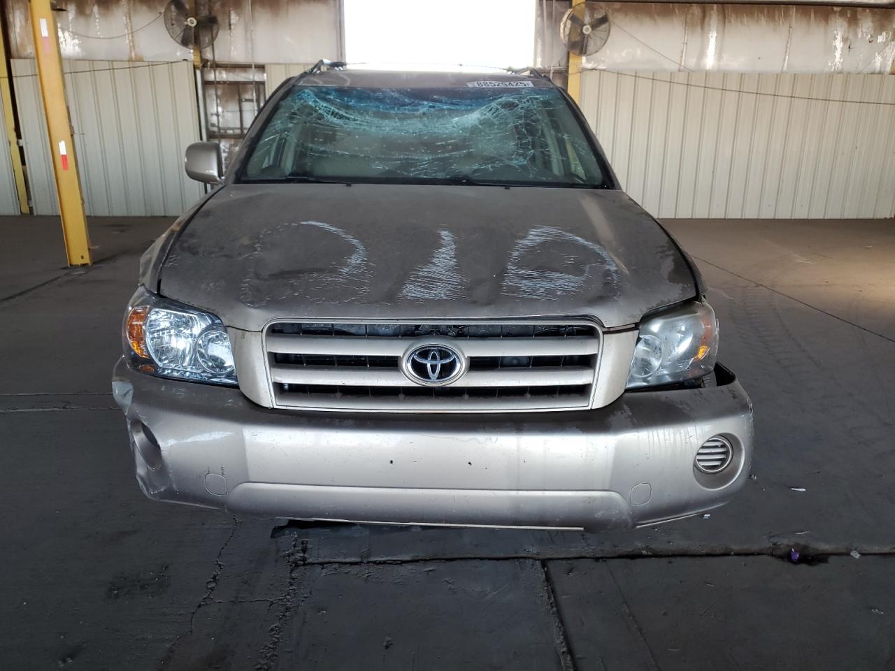2005 Toyota Highlander - Image 5