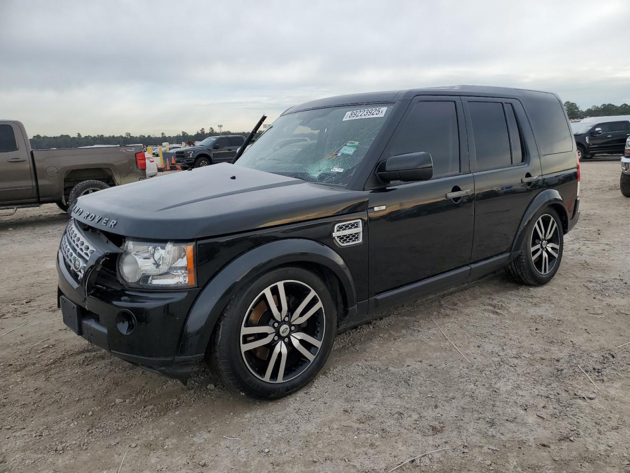 2013 Land Rover LR4 - Image 1