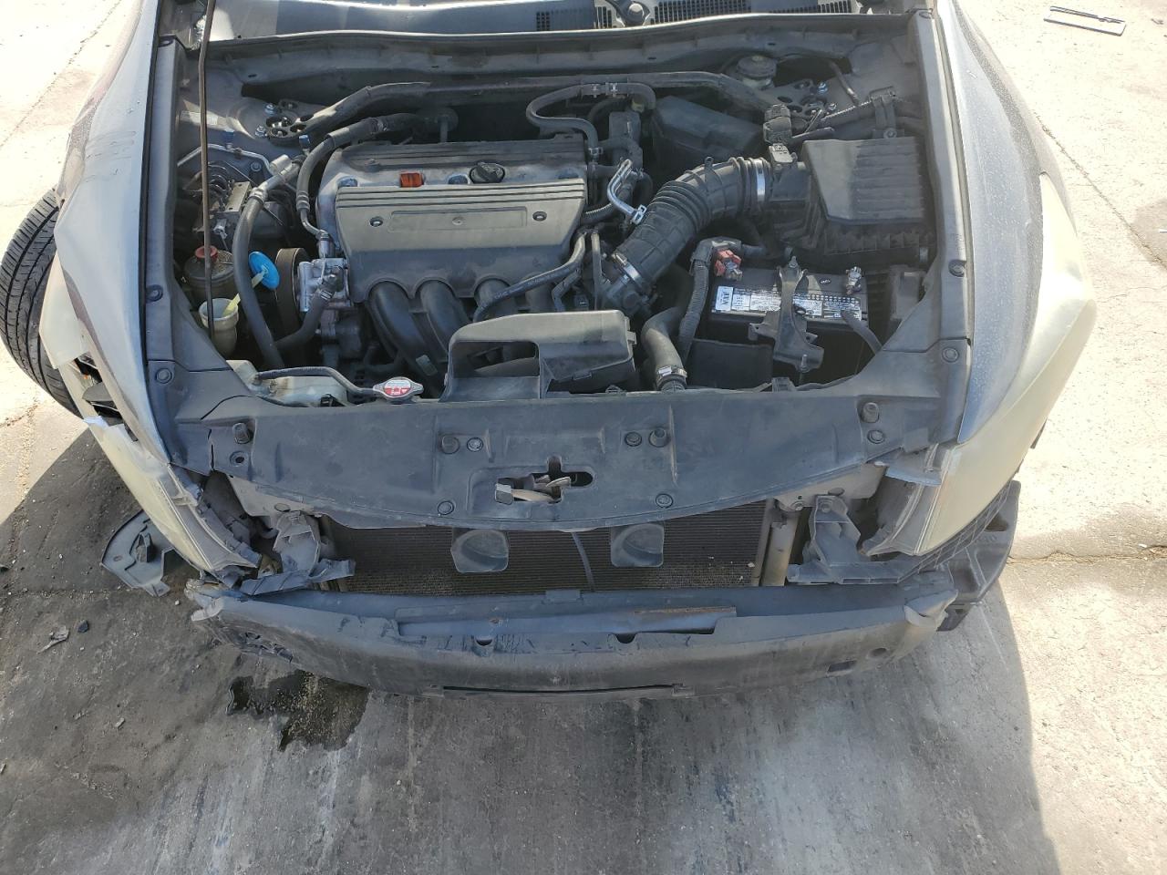 2009 Honda Accord - Image 13