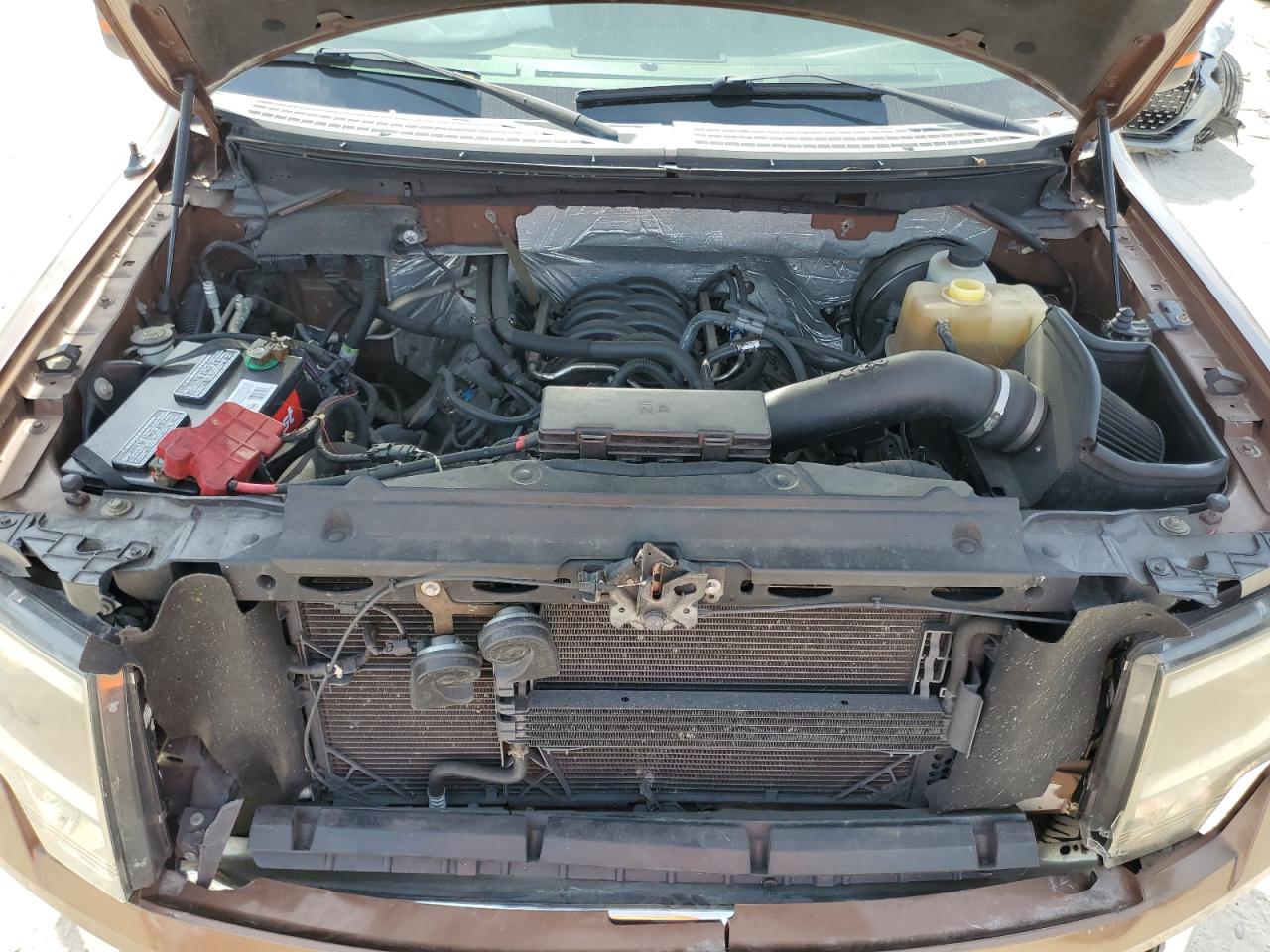 2011 Ford F-150 - Image 13