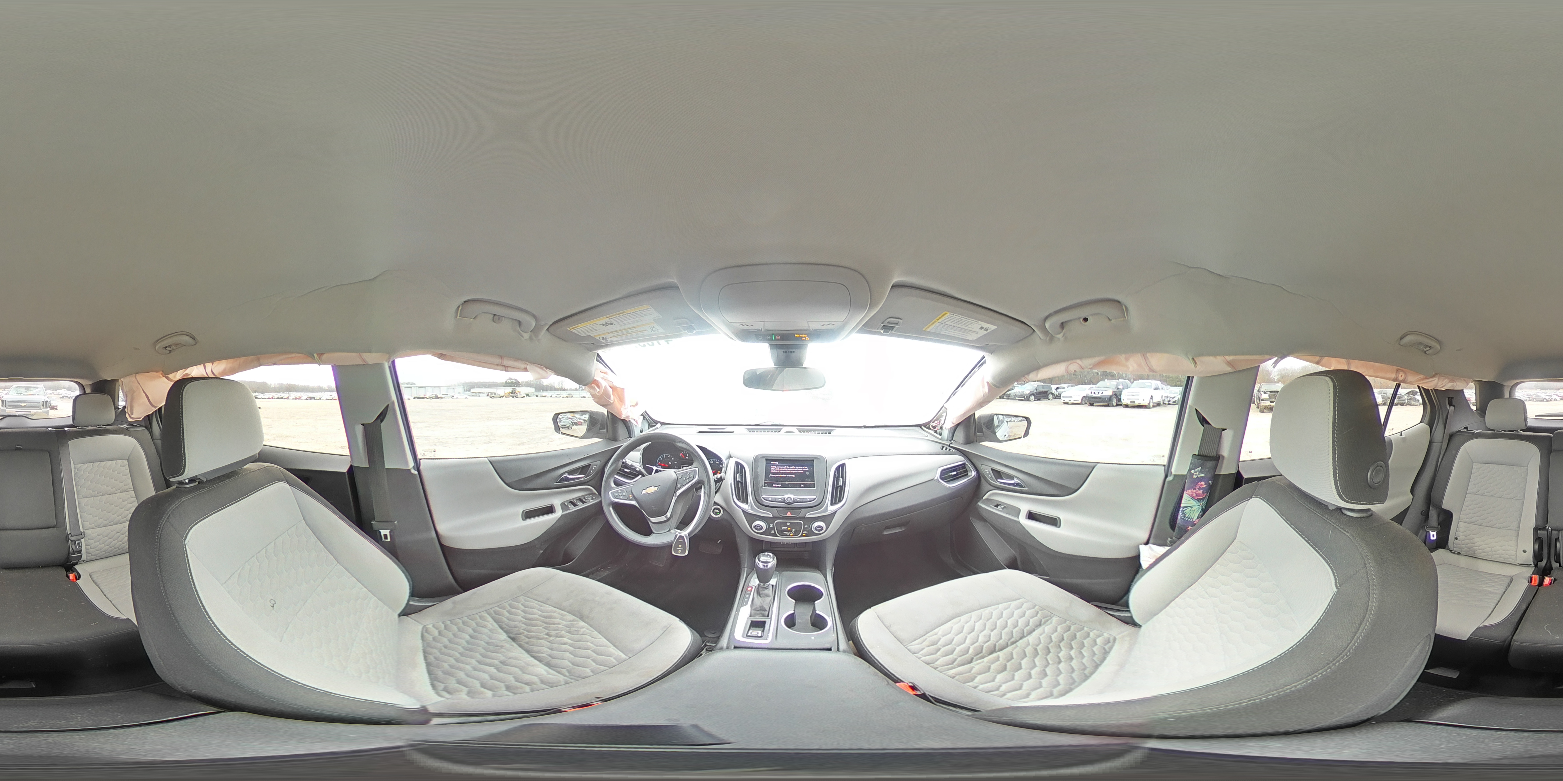 2020 Chevrolet Equinox - Image 13