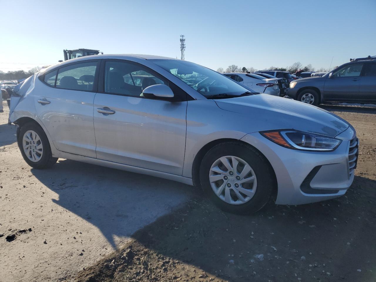 2017 Hyundai Elantra - Image 4