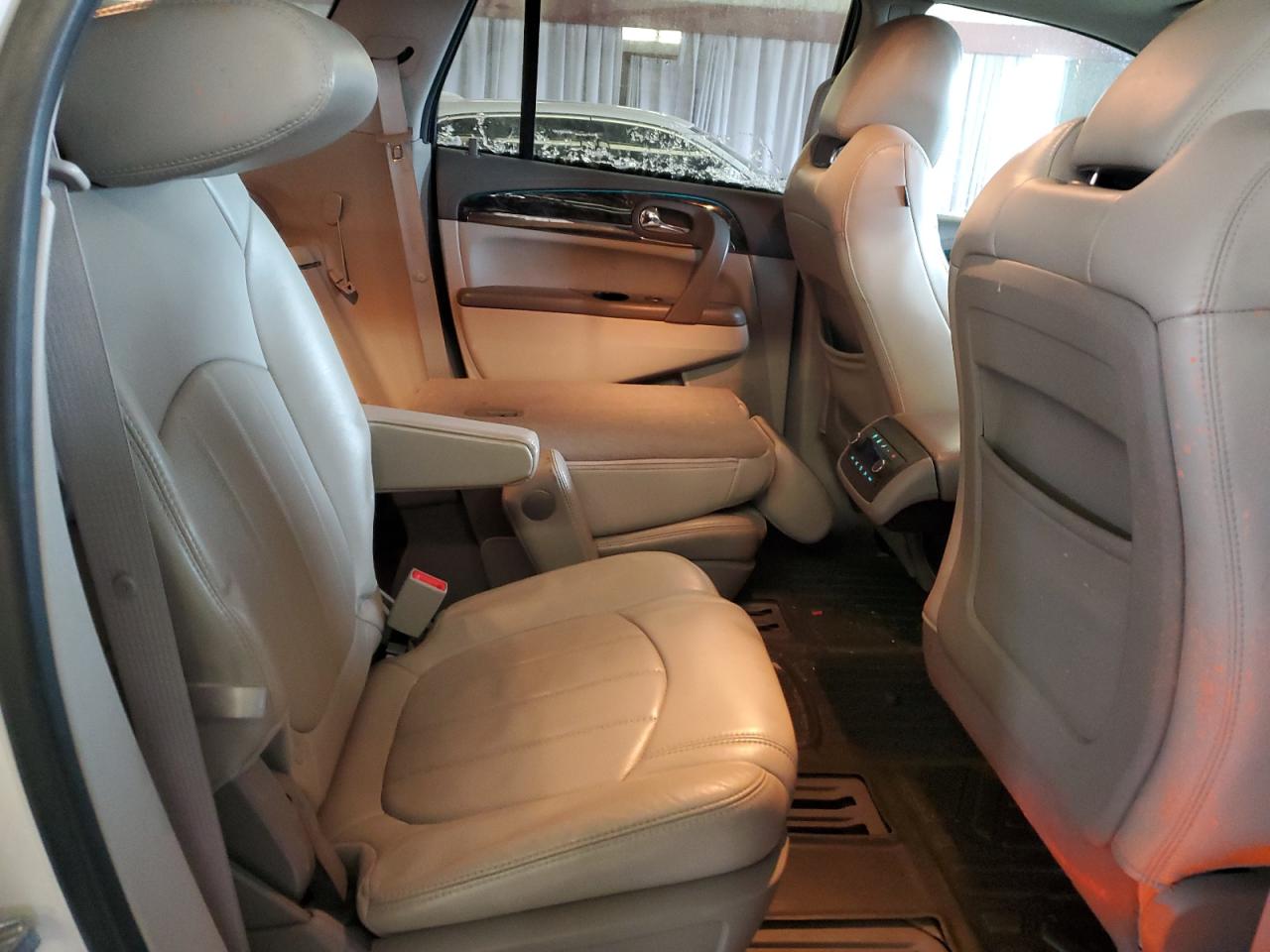 2013 Buick Enclave - Image 11