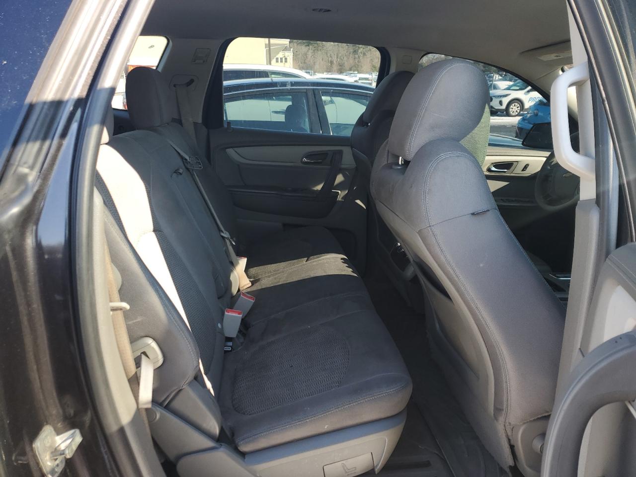 2013 Chevrolet Traverse - Image 11
