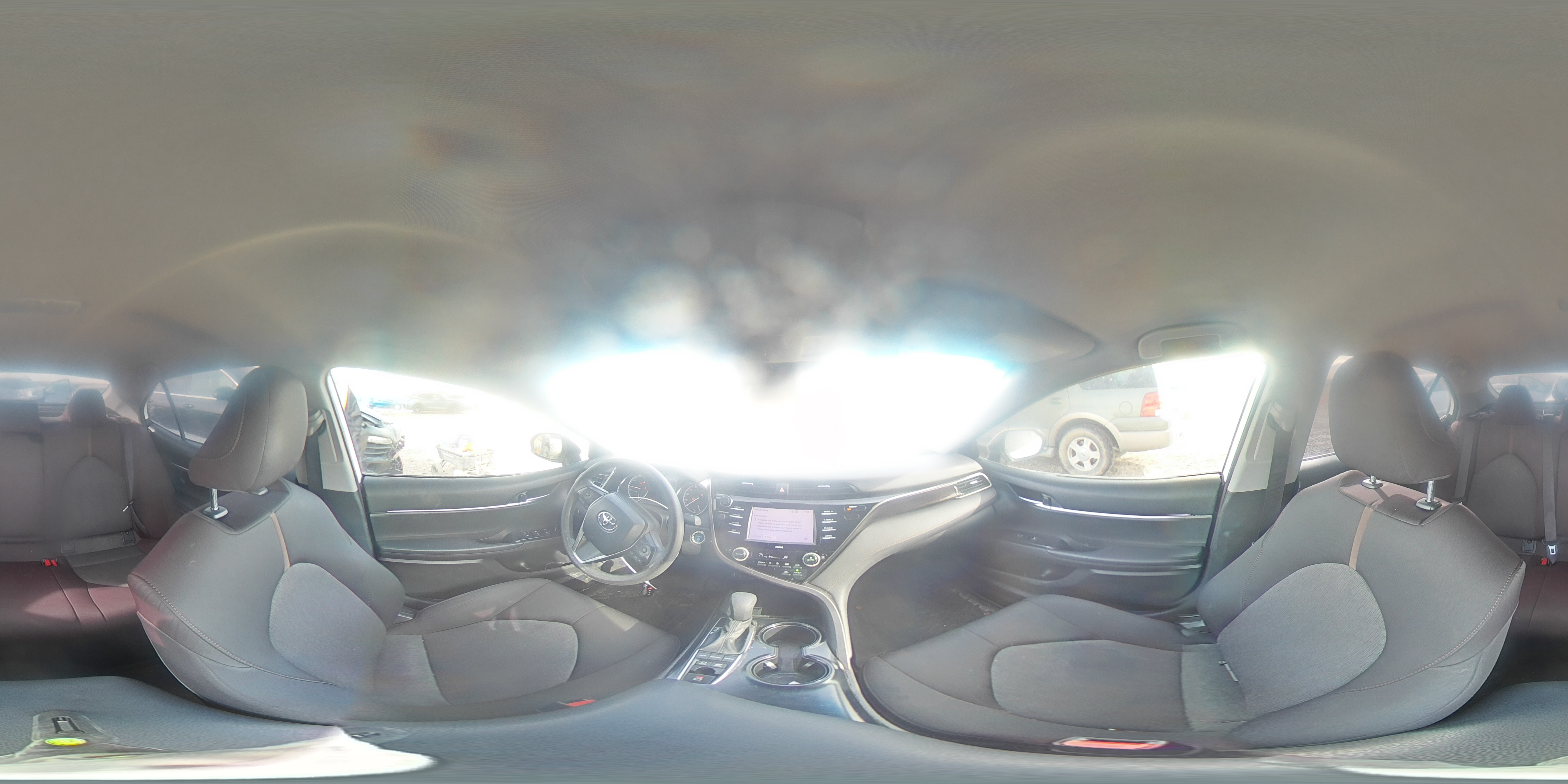 2020 Toyota Camry - Image 12