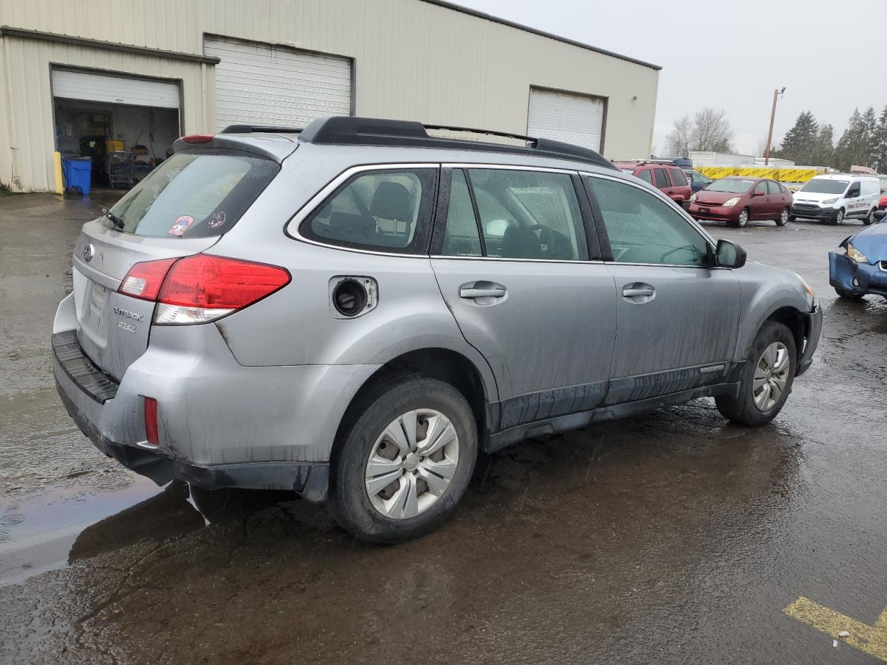 2011 Subaru Outback - Image 3