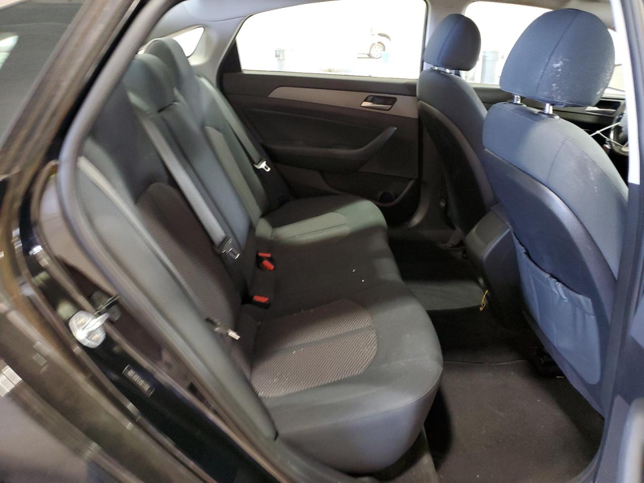 2018 Hyundai Sonata - Image 10