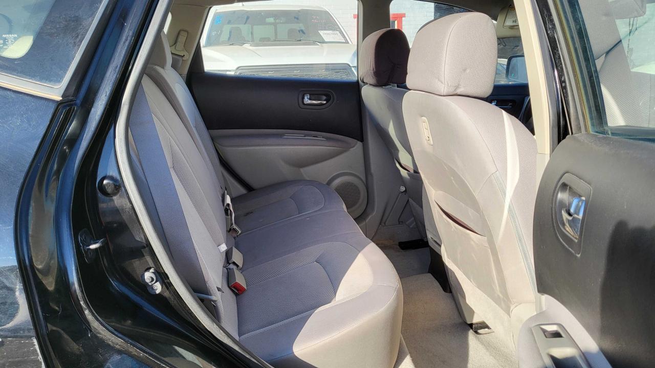 2013 Nissan Rogue - Image 6