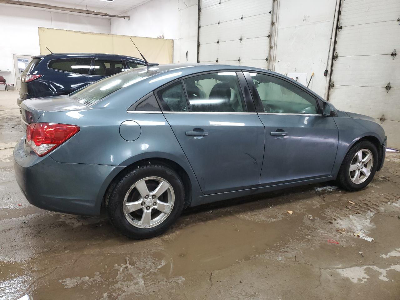 2012 Chevrolet Cruze - Image 3