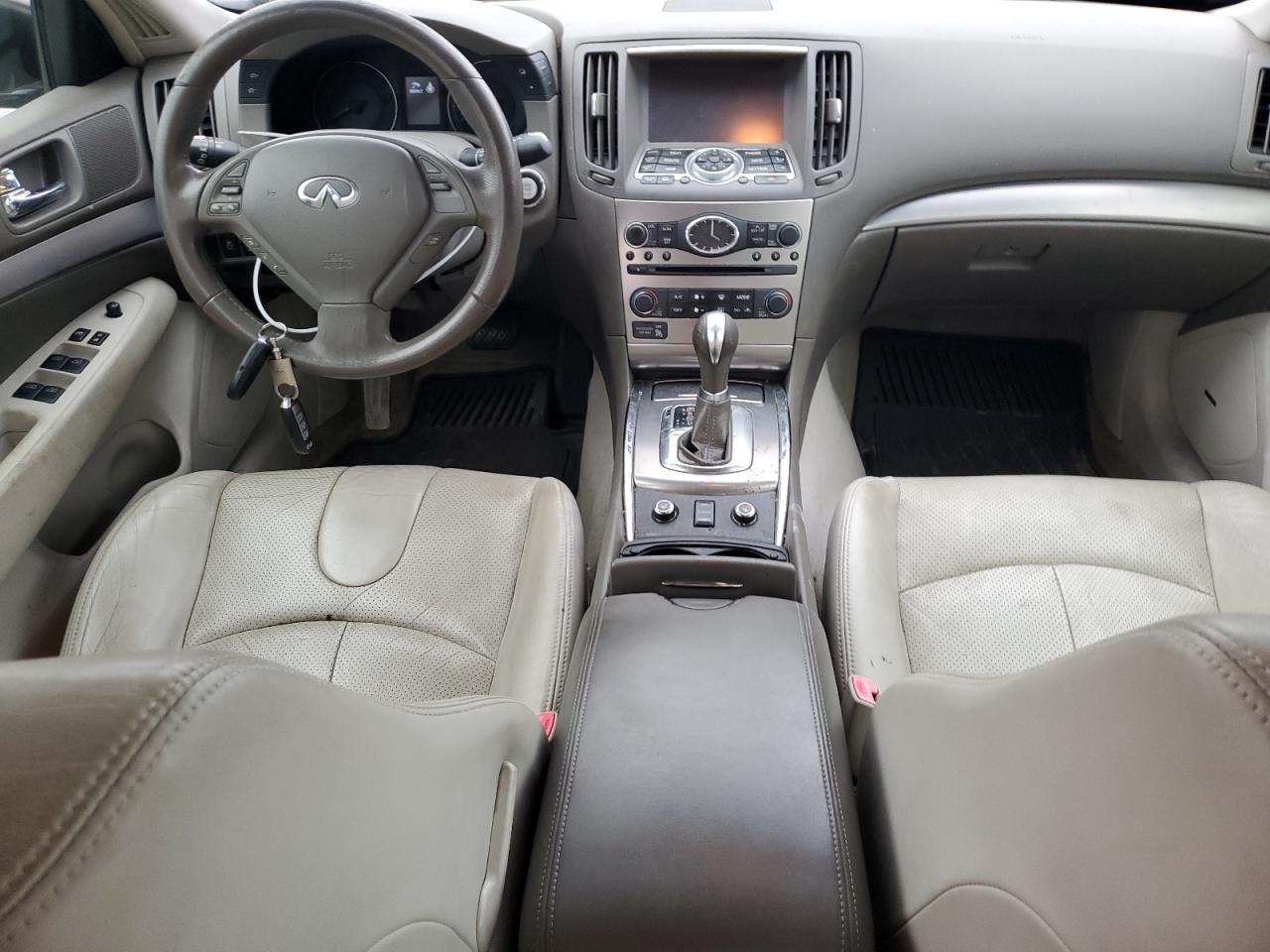 VIN JN1CV6ARXFM650571 2015 INFINITI Q40 no.8