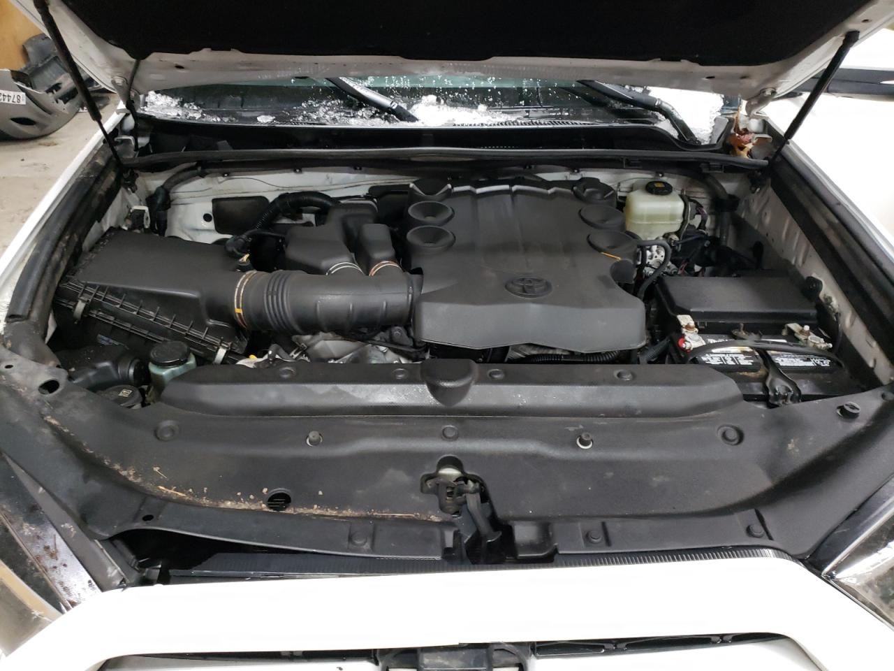 2018 Toyota 4Runner - Image 12