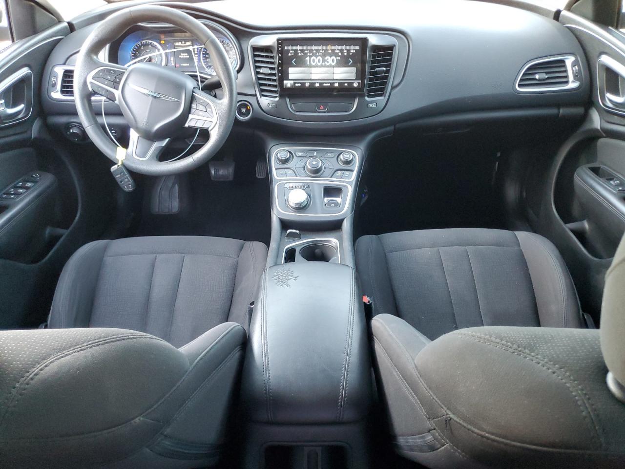 2015 Chrysler 200 - Image 8