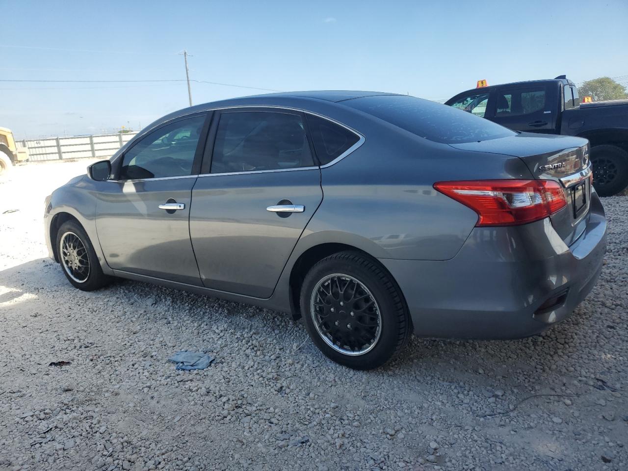 VIN 3N1AB7AP1GY278167 2016 NISSAN SENTRA no.2