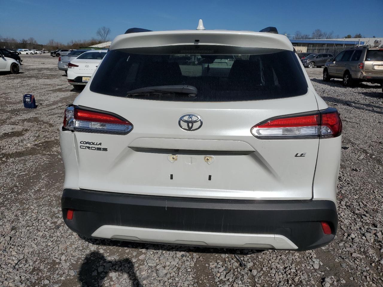 2024 Toyota Corolla Cross - Image 6