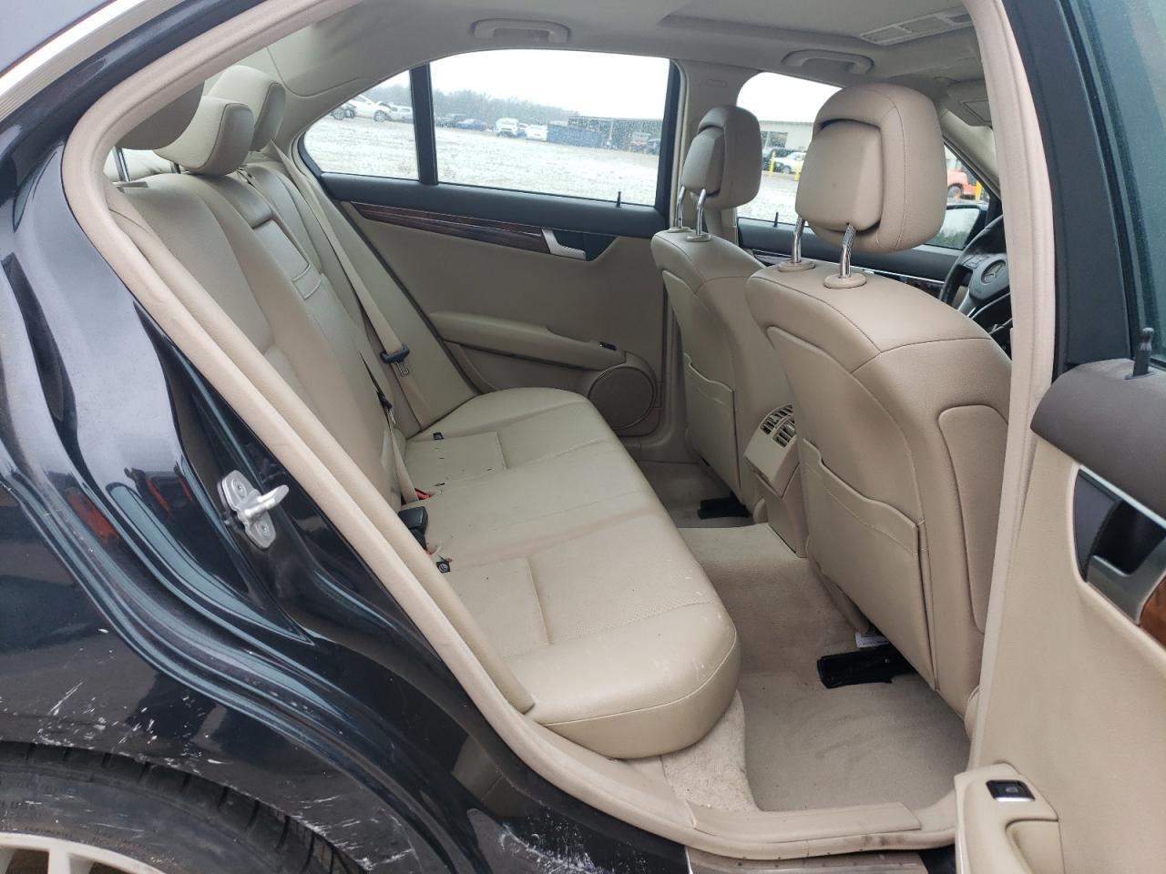 2012 Mercedes-Benz C-klasse - Image 10