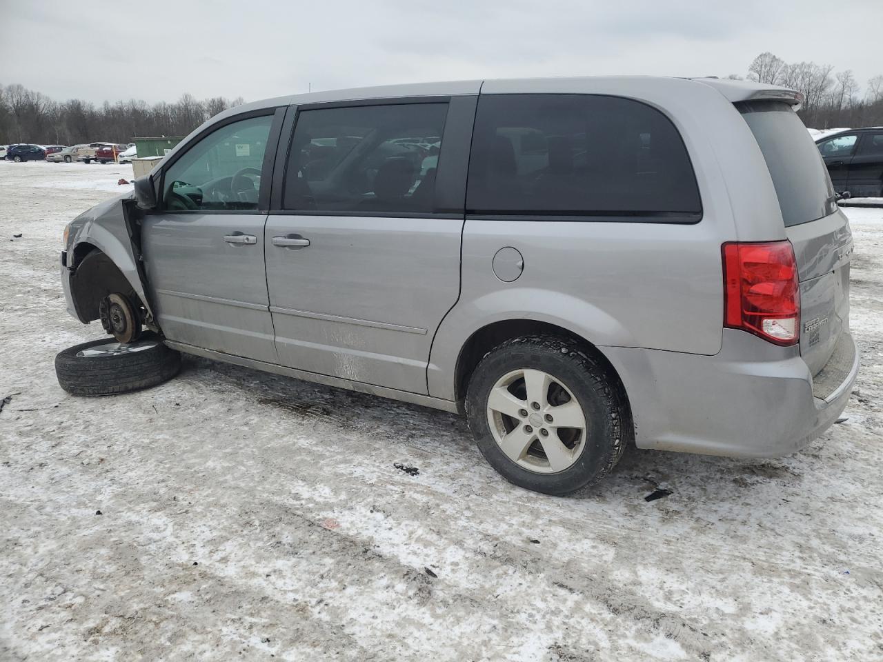 2016 Dodge Caravan - Image 2