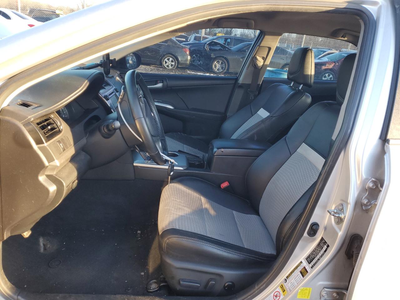 2014 Toyota Camry - Image 7