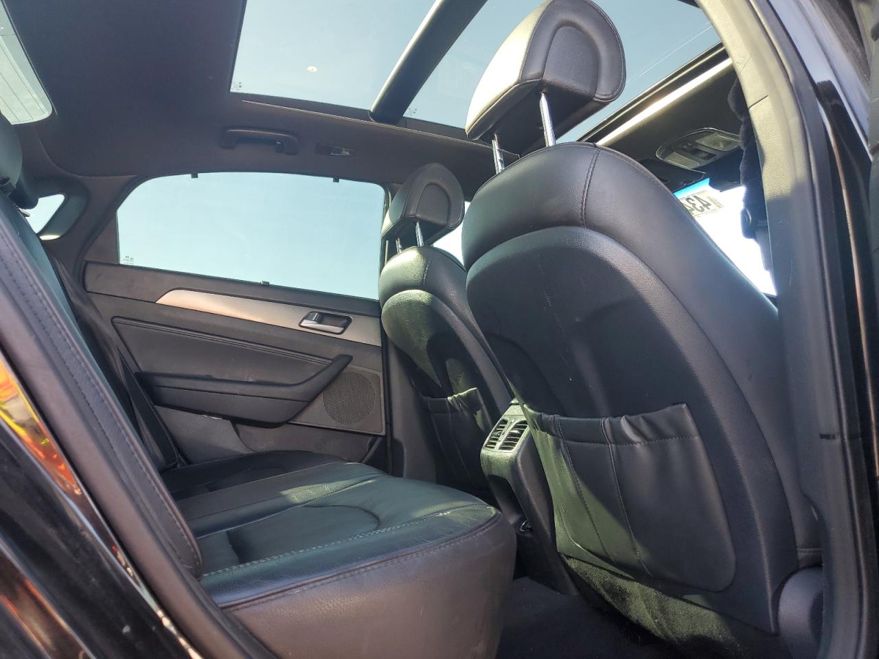 2015 Hyundai Sonata - Image 10