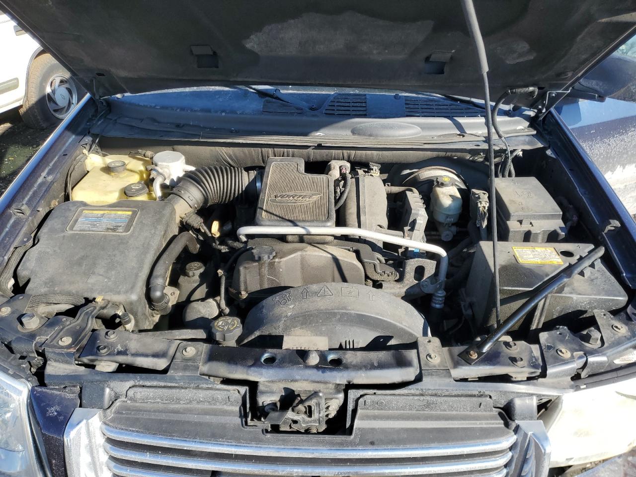 2007 GMC Envoy - Image 12