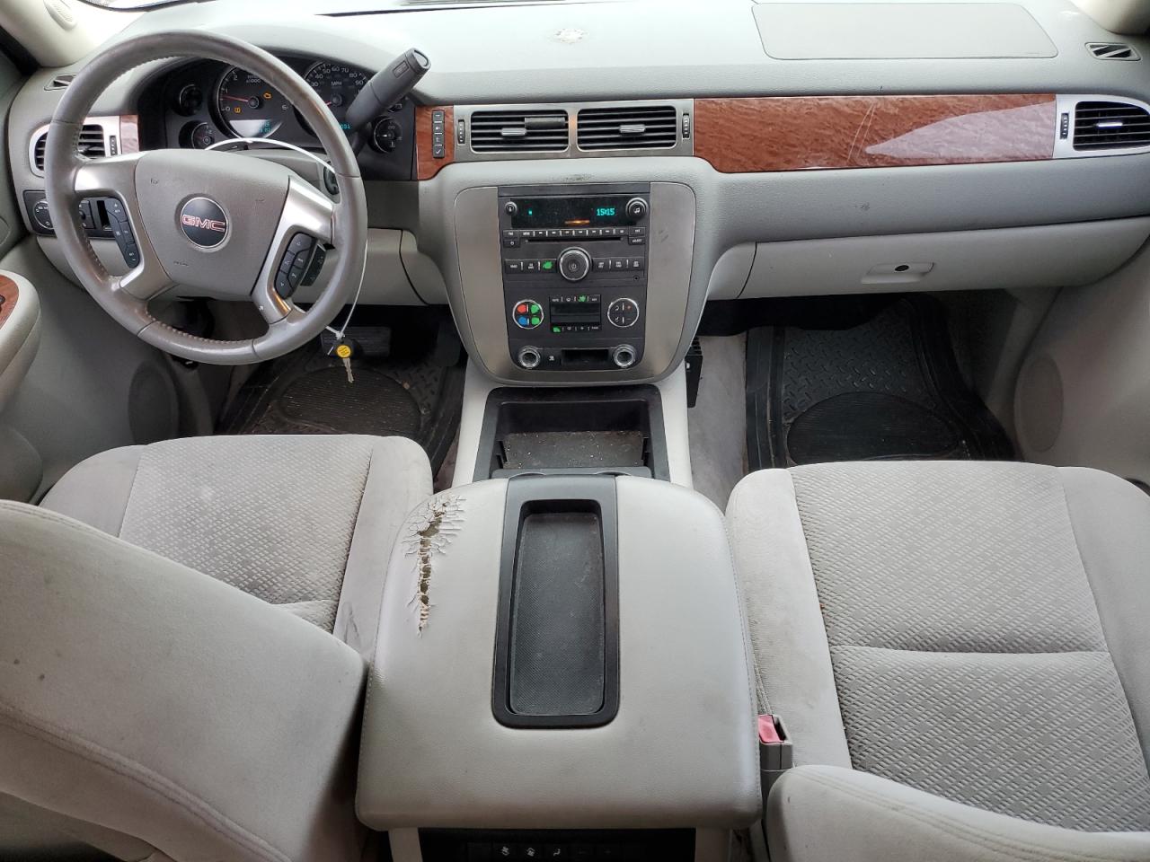 2007 GMC Yukon - Image 8