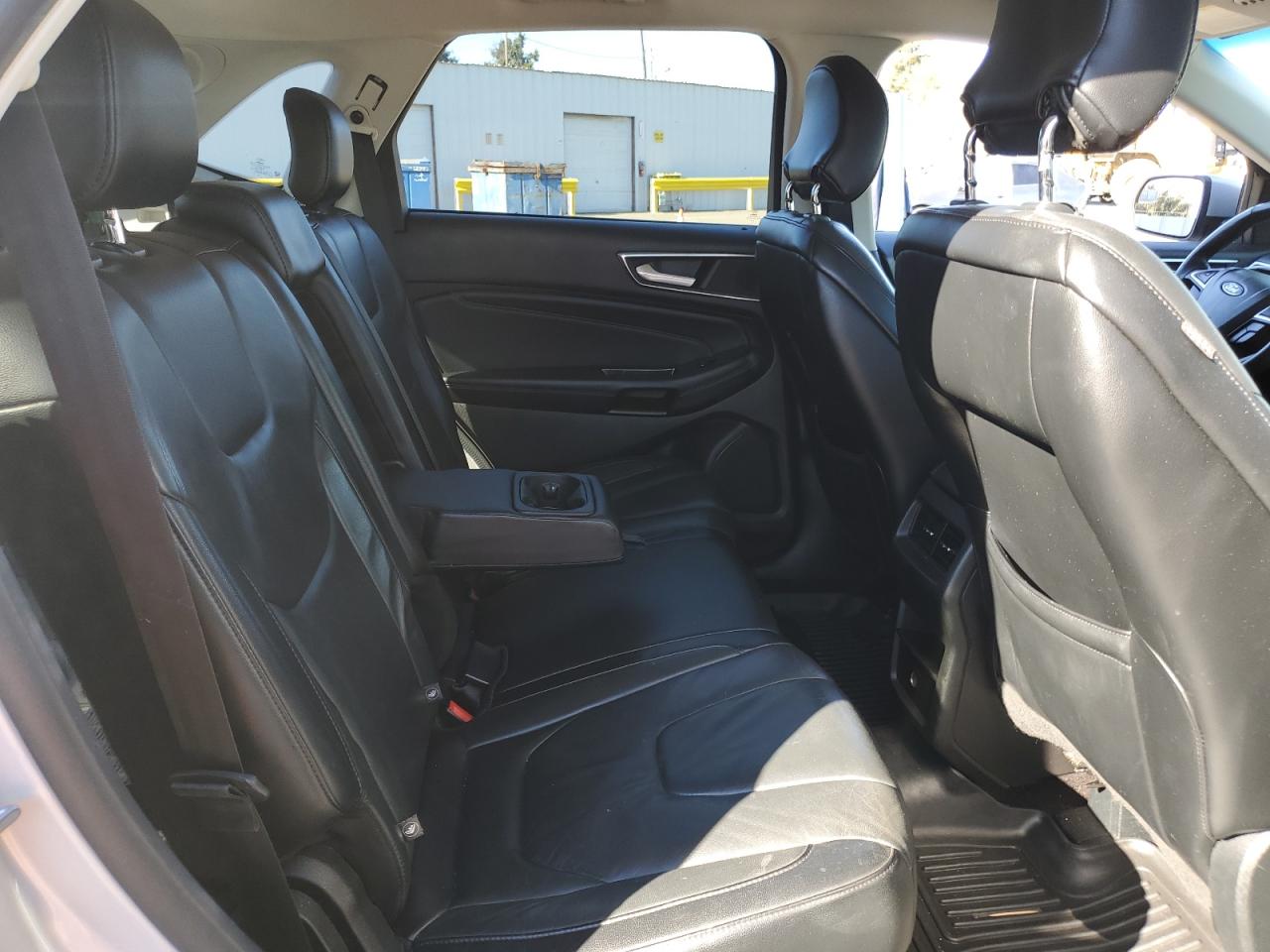 2017 Ford Edge - Image 11