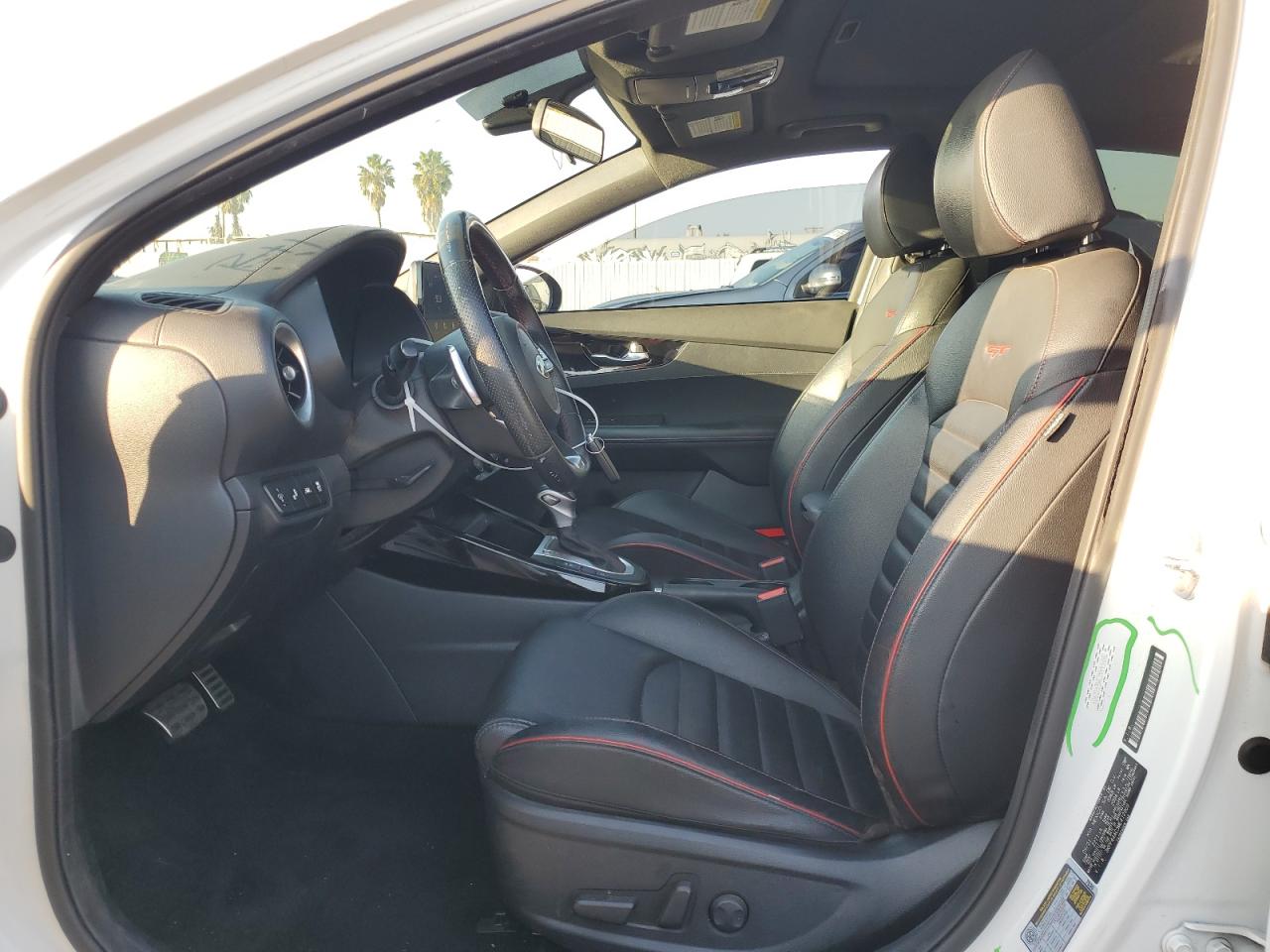 2021 Kia Forte - Image 7
