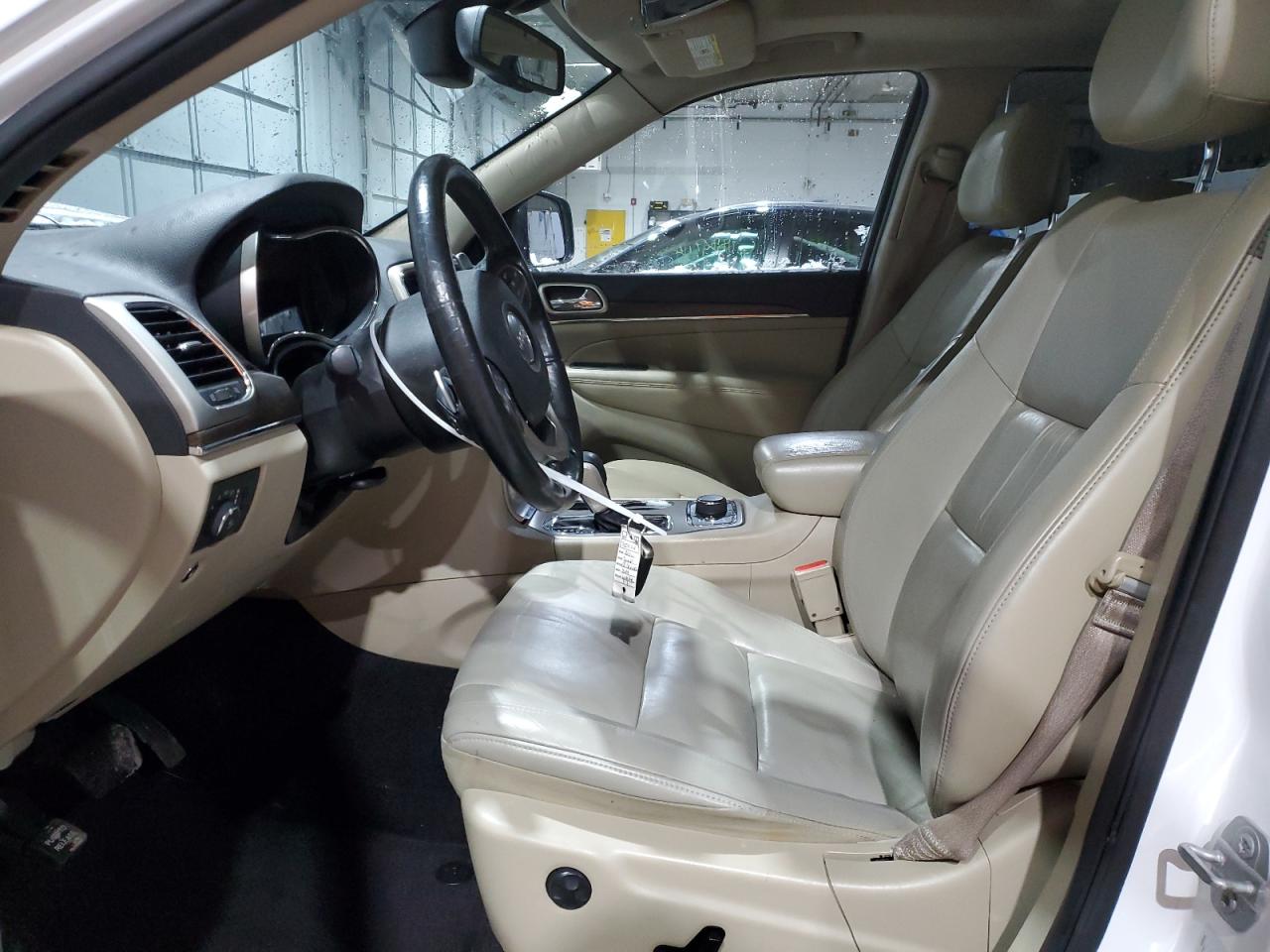 2016 Jeep Grand Cherokee - Image 7