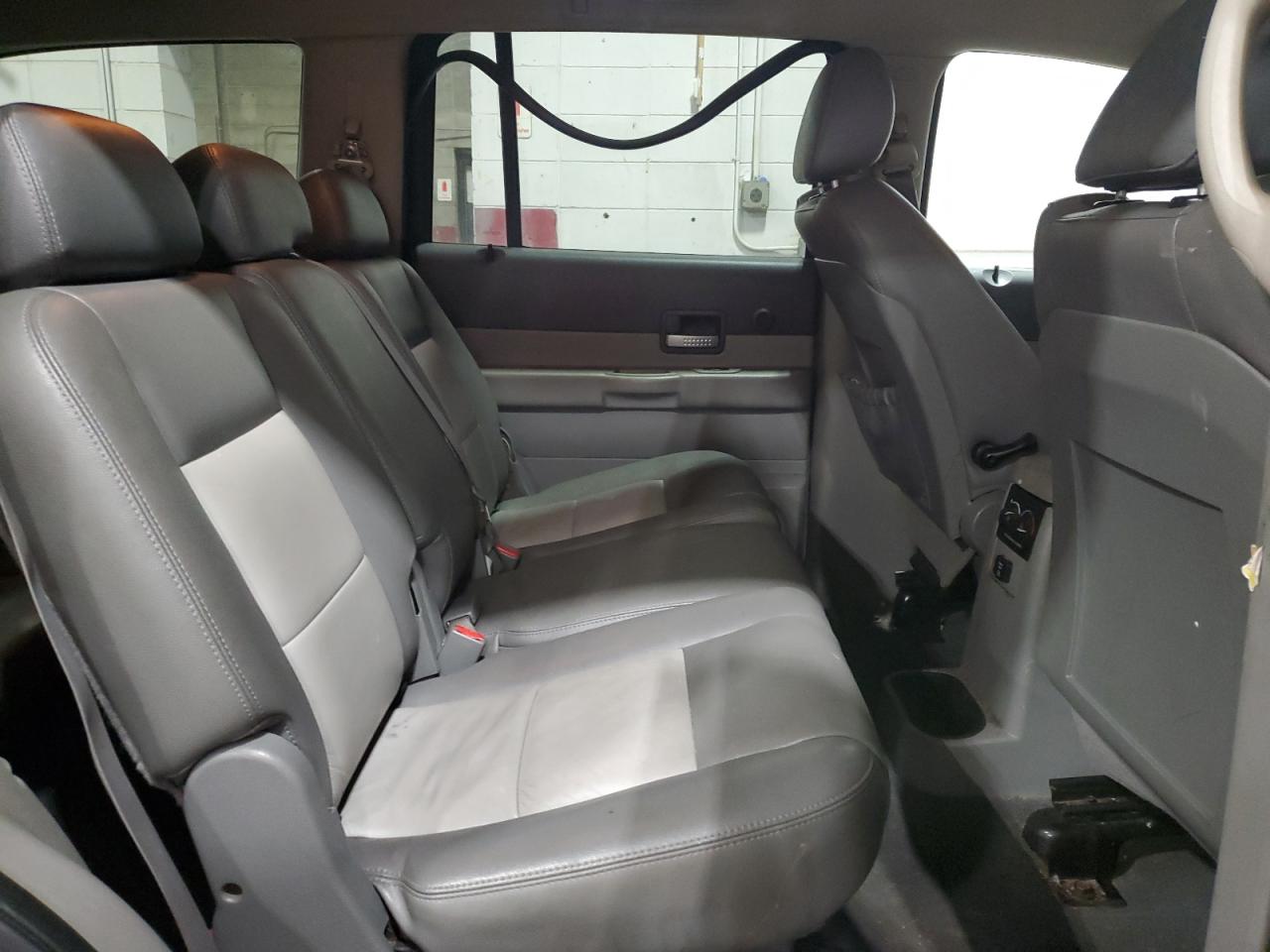 2007 Dodge Durango - Image 11