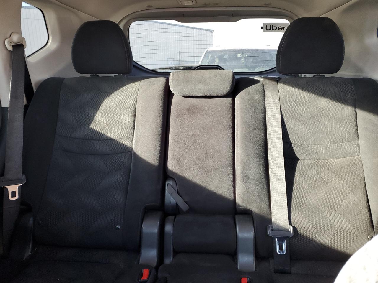 2015 Nissan Rogue - Image 10