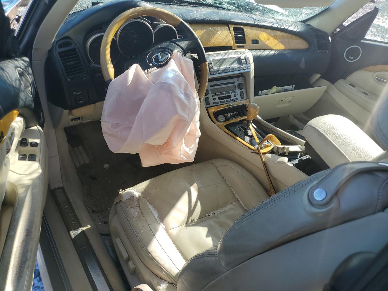 2005 Lexus SC - Image 8