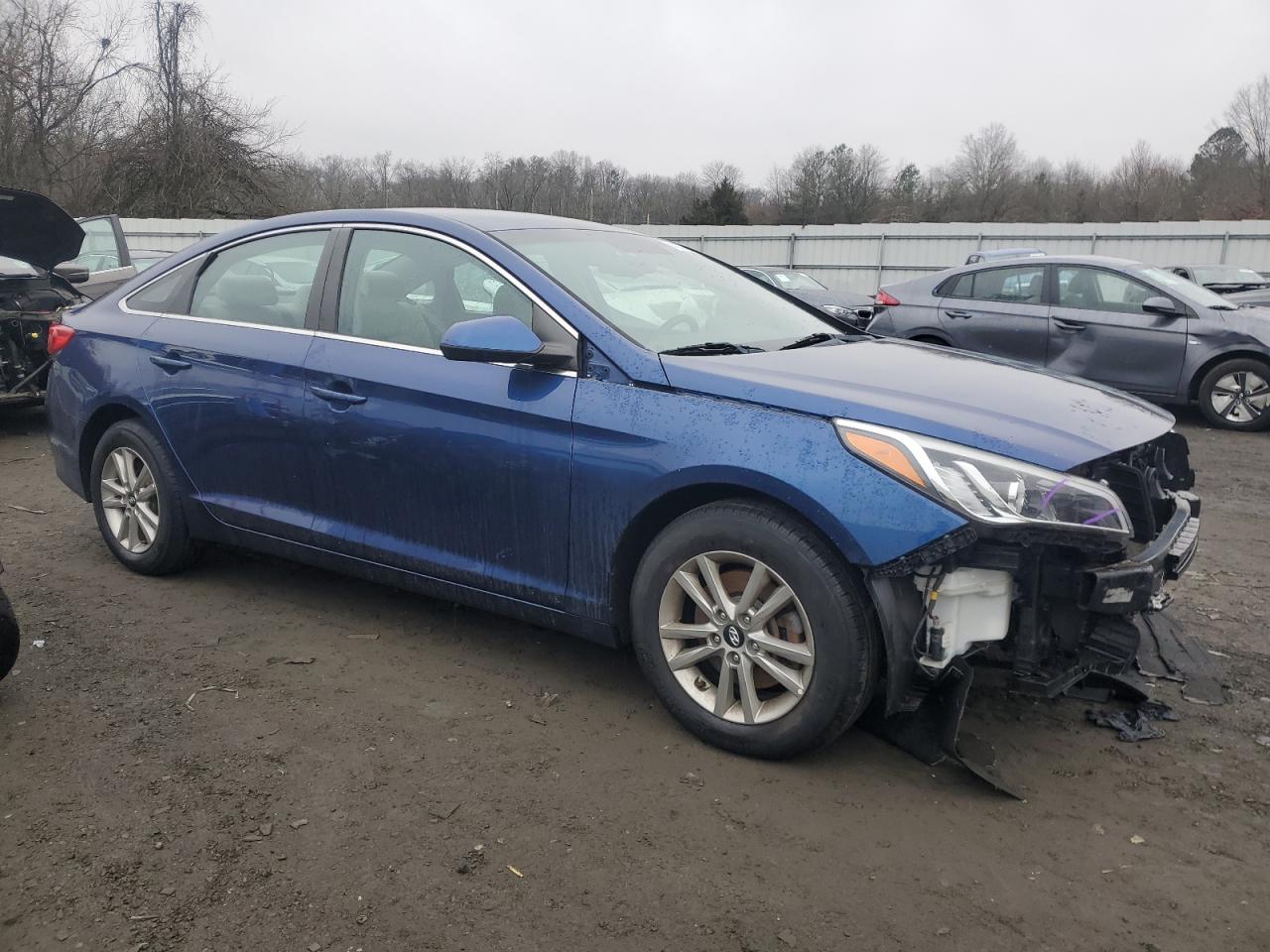 2017 Hyundai Sonata - Image 4