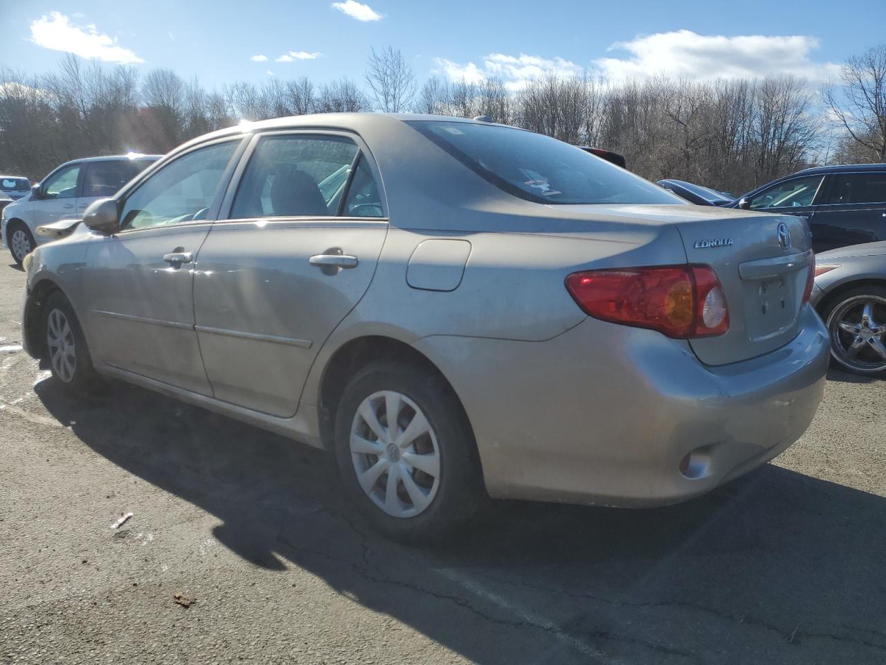 2009 Toyota Corolla - Image 2