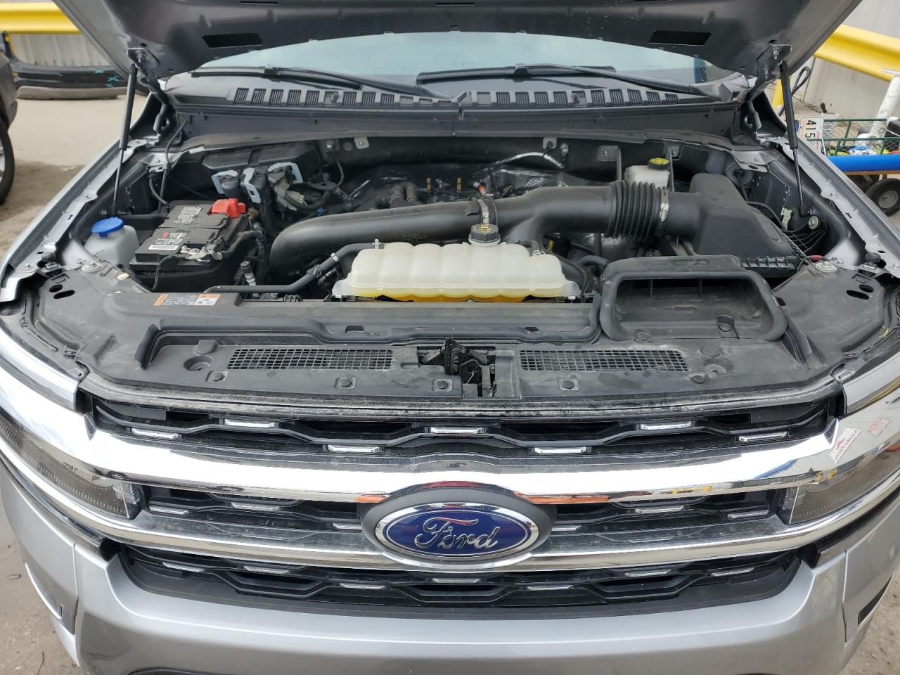 2023 Ford Expedition - Image 12