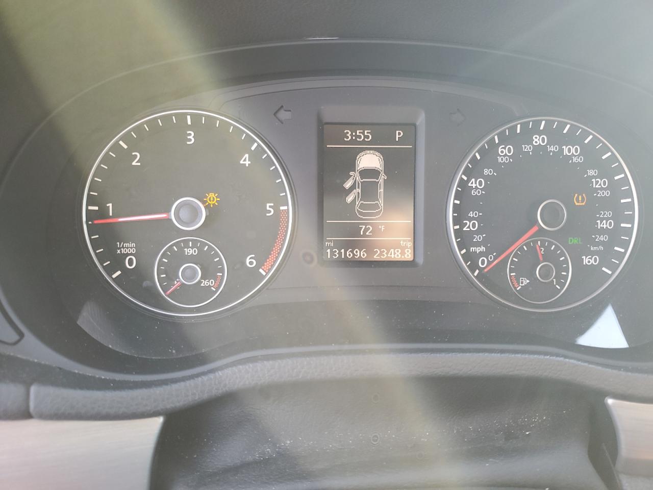 2015 Volkswagen Passat - Image 9