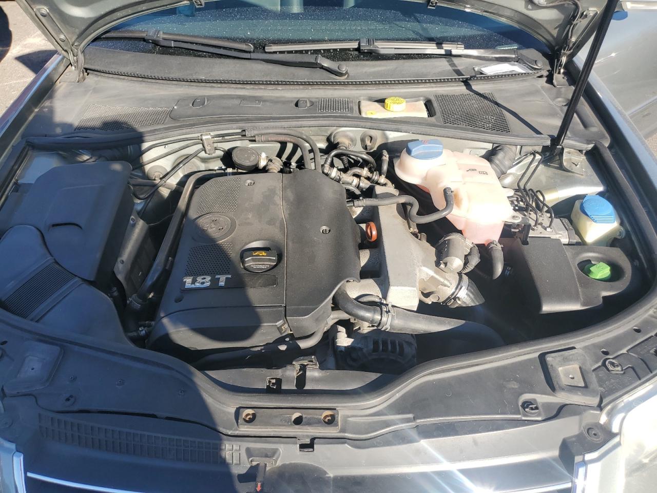 2004 Volkswagen Passat - Image 11
