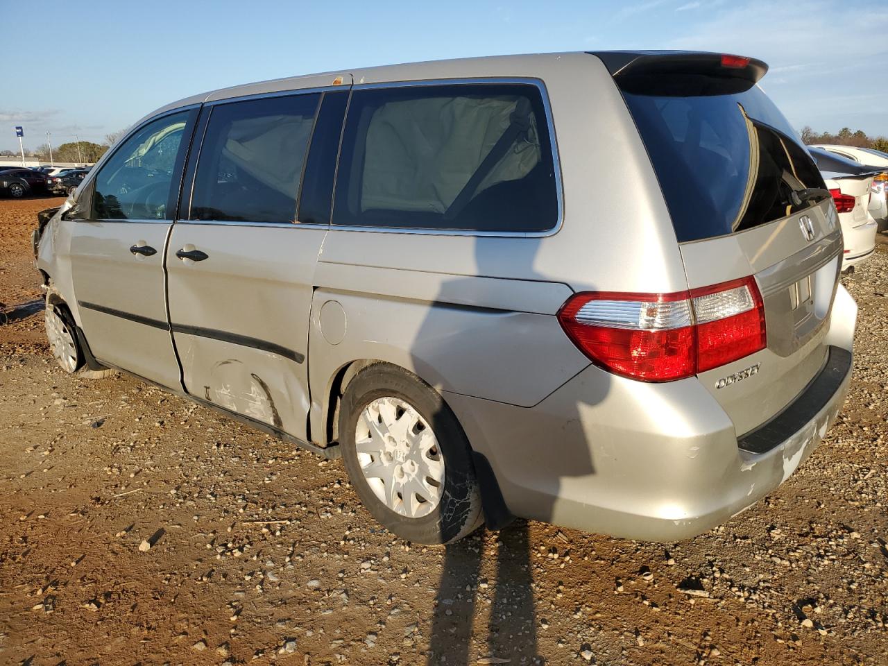 2006 Honda Odyssey - Image 2