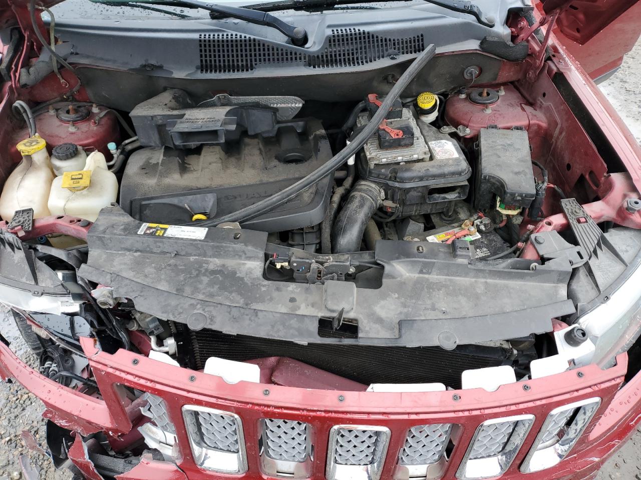 2017 Jeep Compass - Image 13