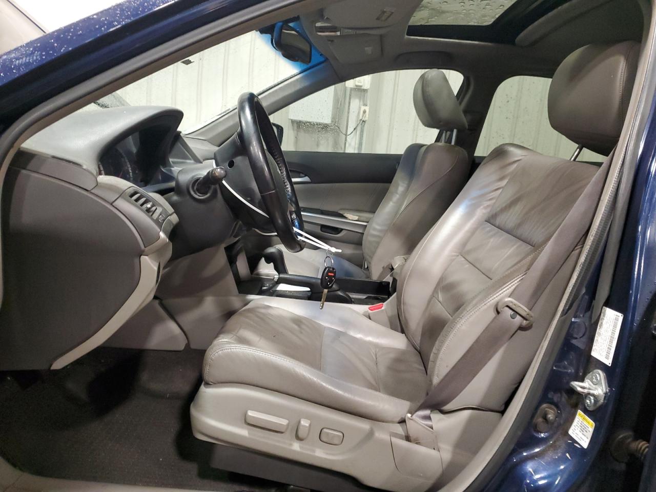 2009 Honda Accord - Image 7