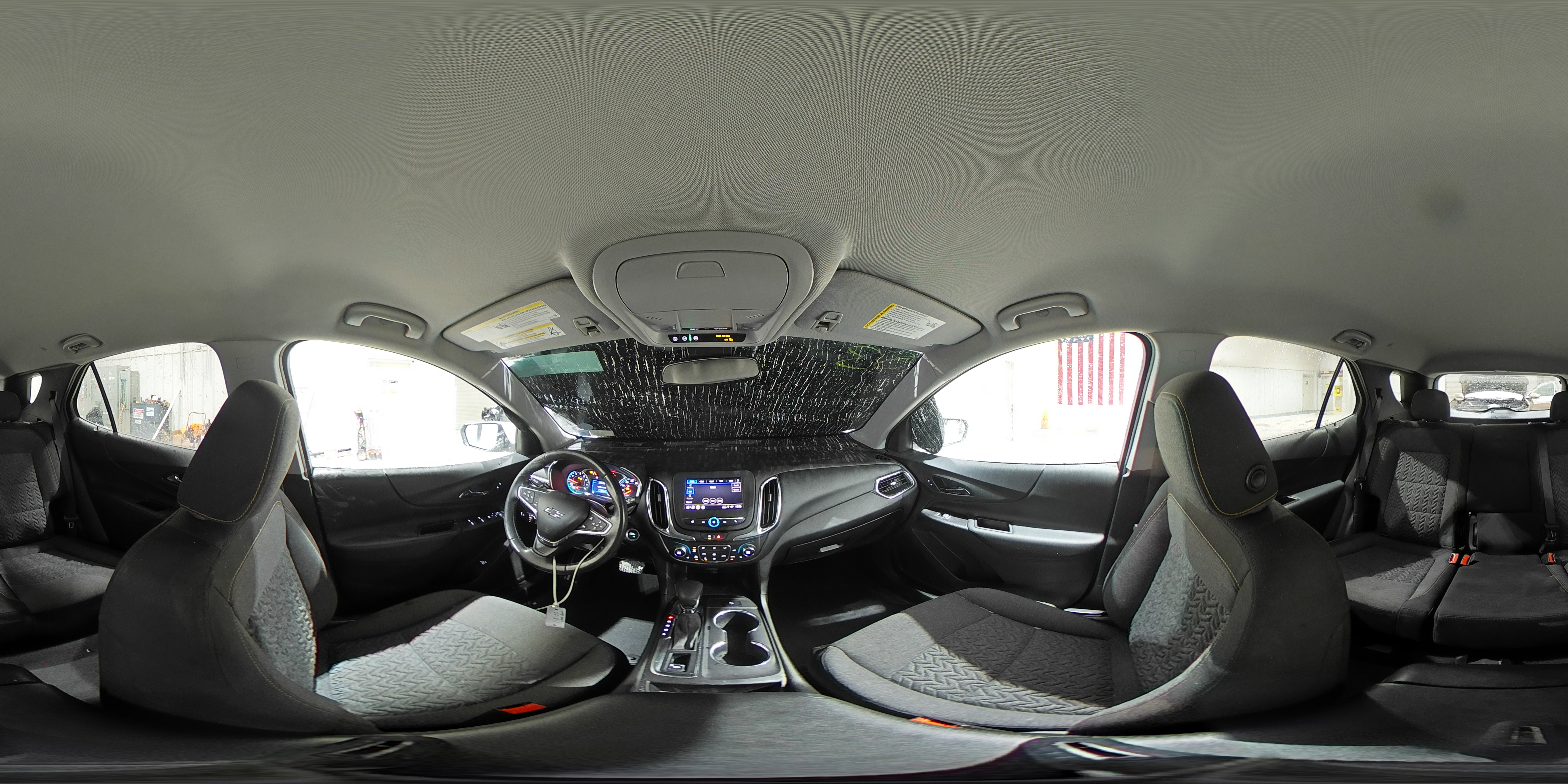 2022 Chevrolet Equinox - Image 15