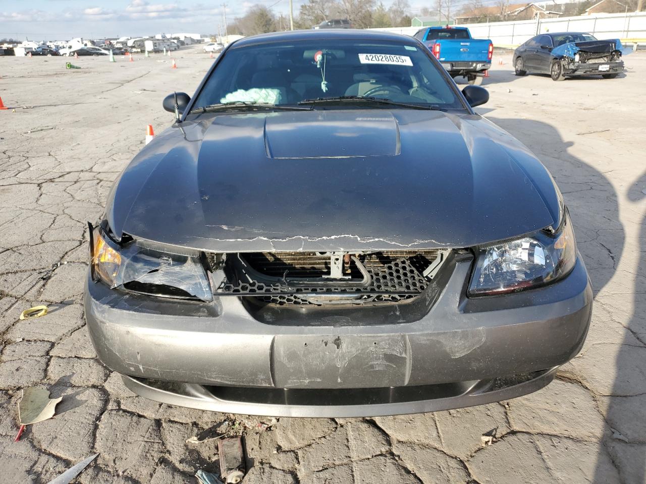 2004 Ford Mustang - Image 5