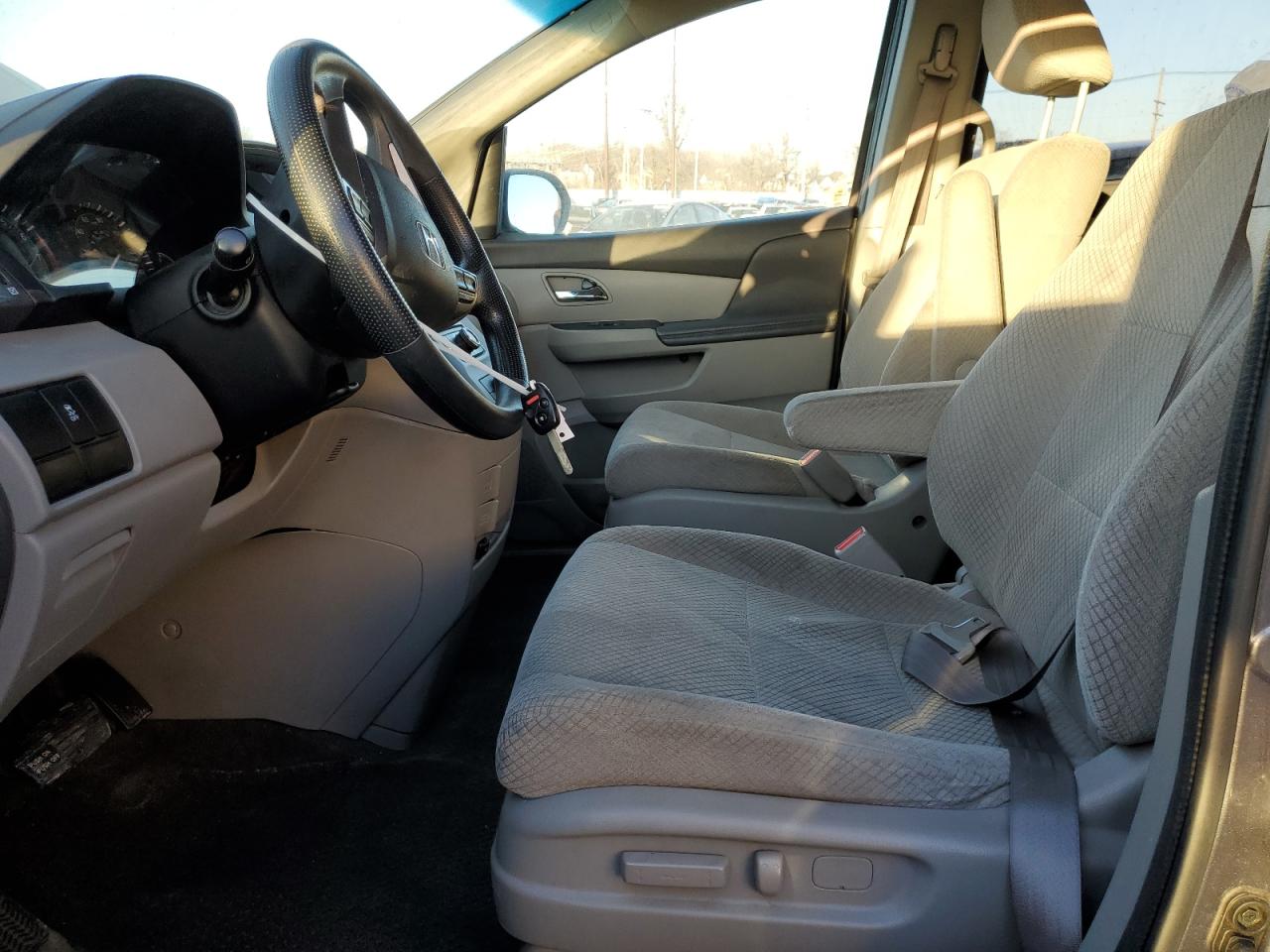 2016 Honda Odyssey - Image 7