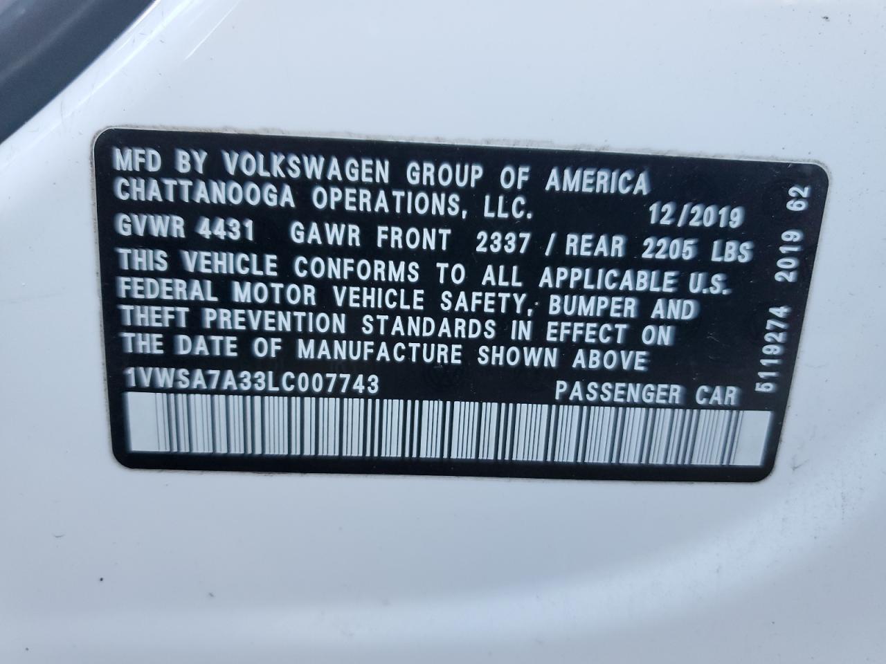 2020 Volkswagen Passat - Image 12